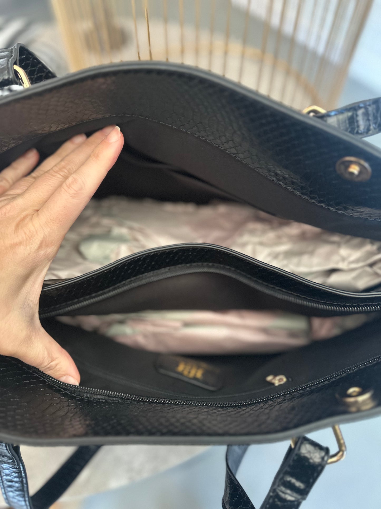 CH Lexi Versatile tote