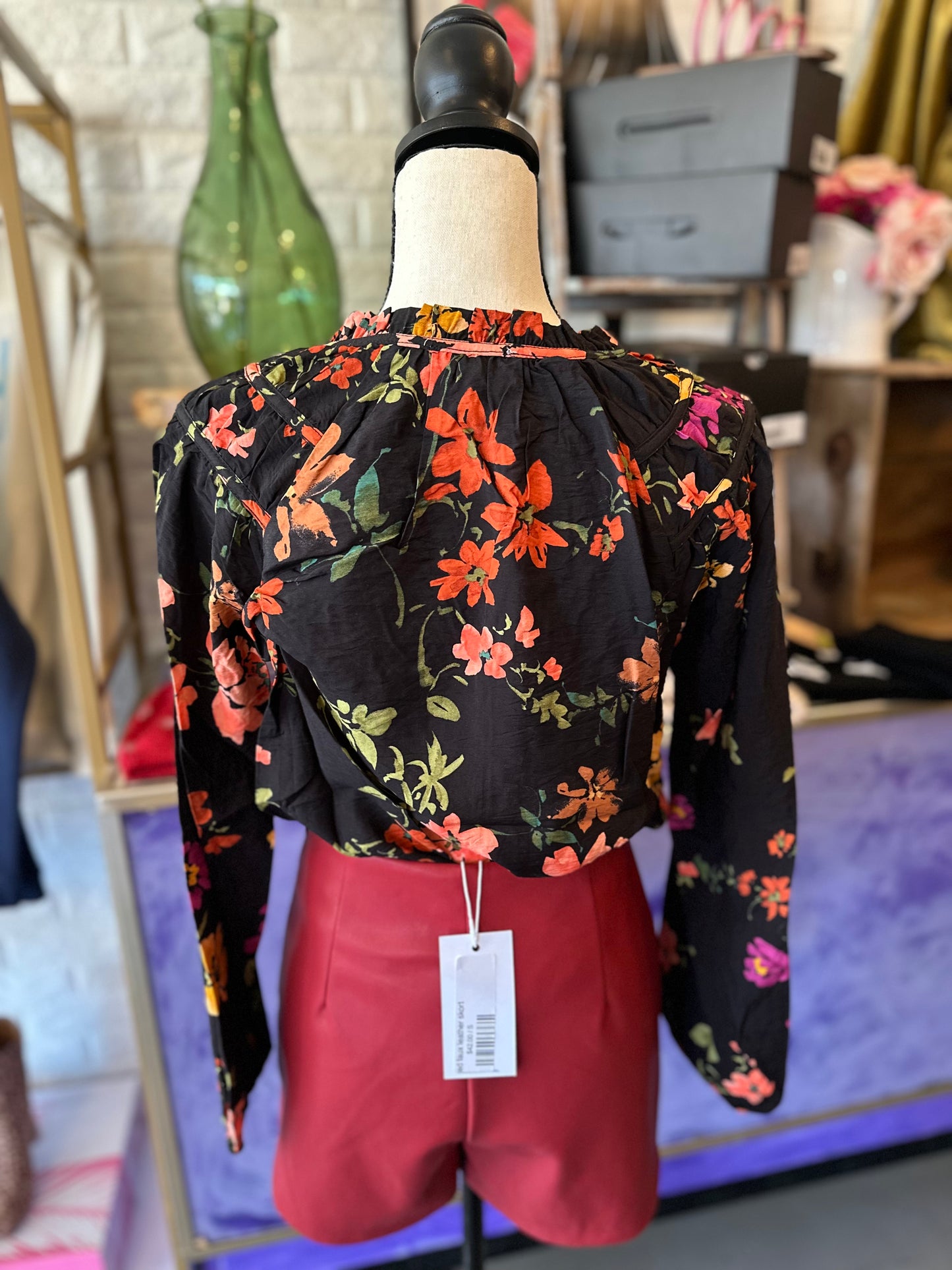 Black floral print long sleeve