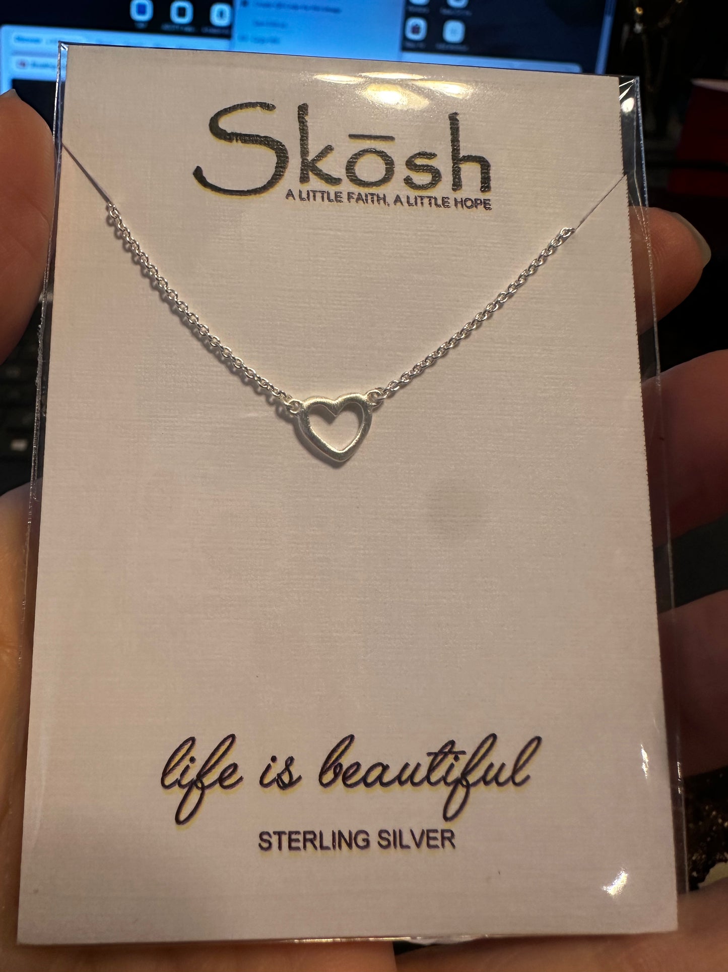 Skosh heart necklaces silver