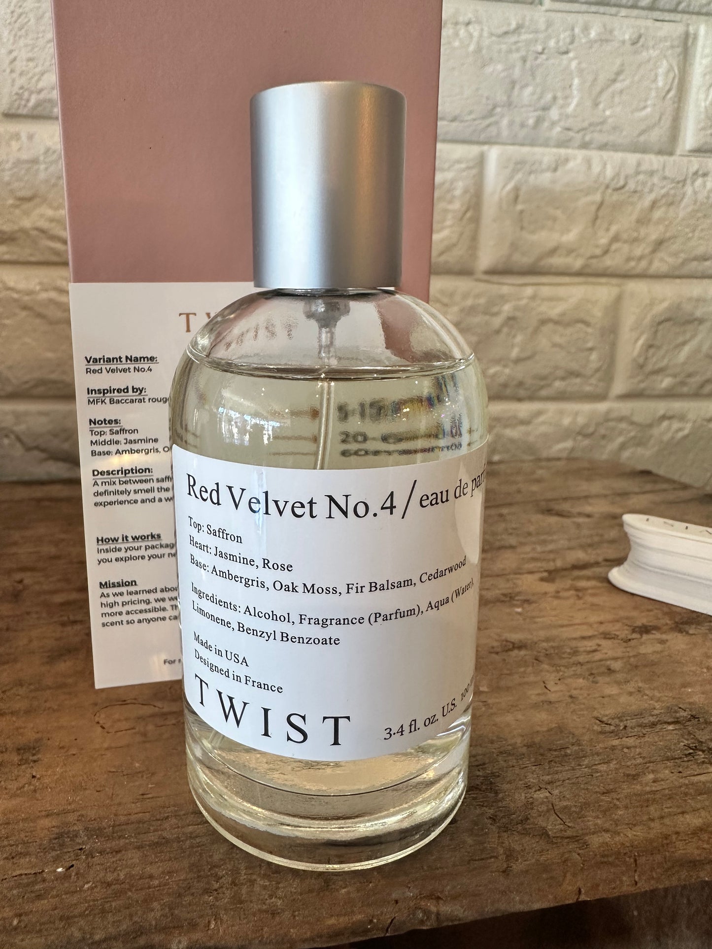 Twist Red Velvet No. 4