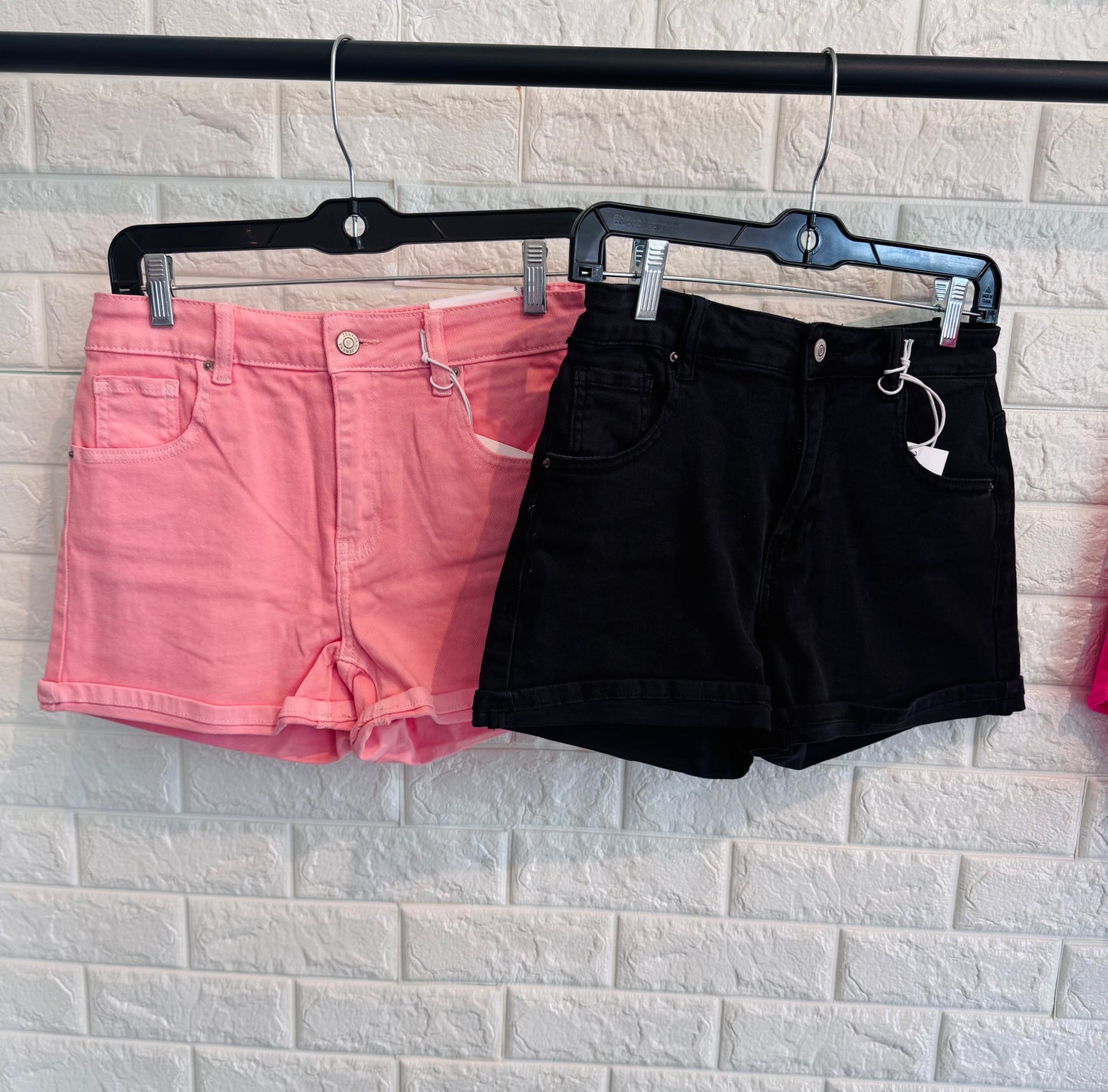 Classic Cuffed Cutie Shorts