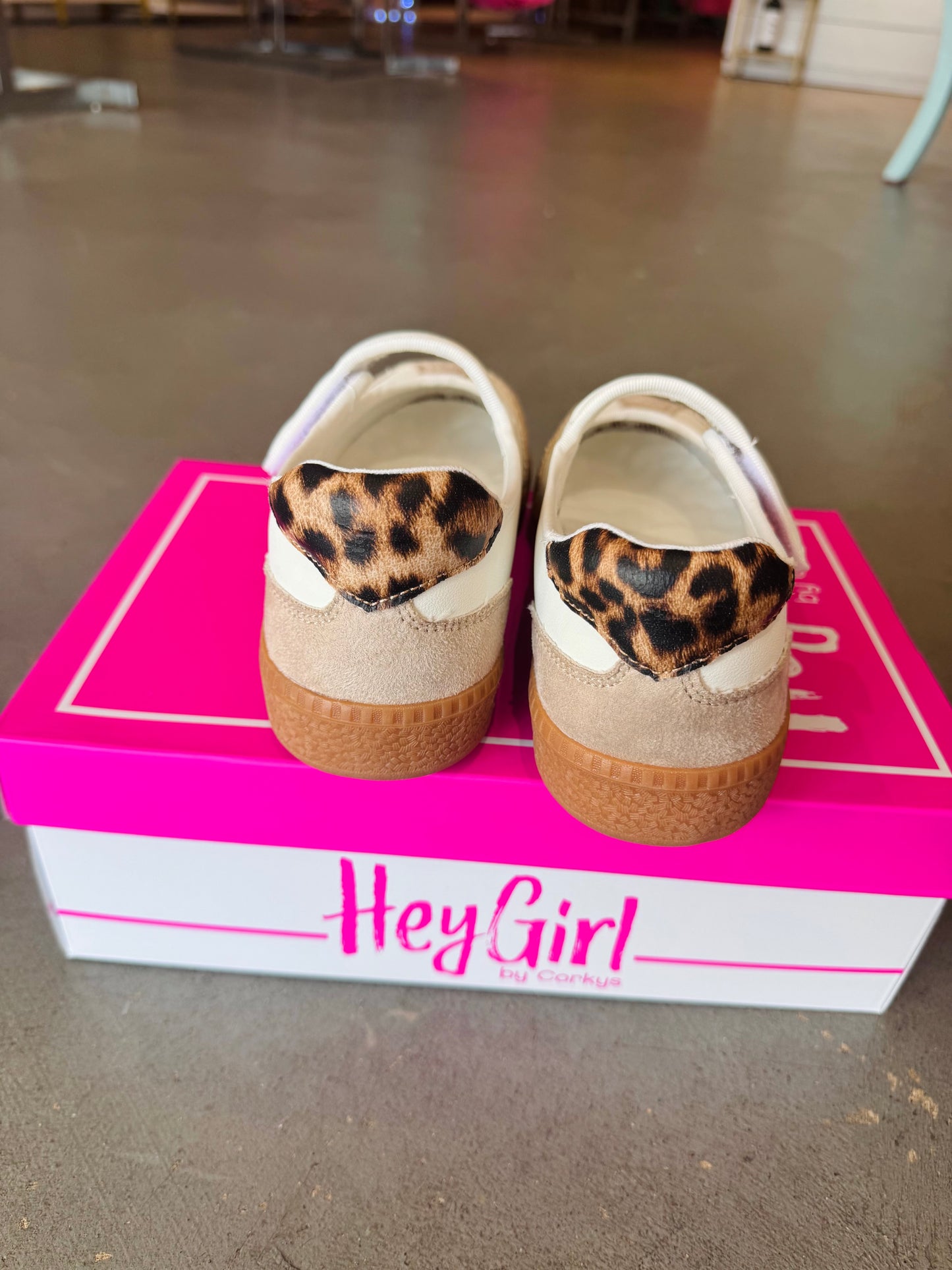 Vogue Step Sneaker