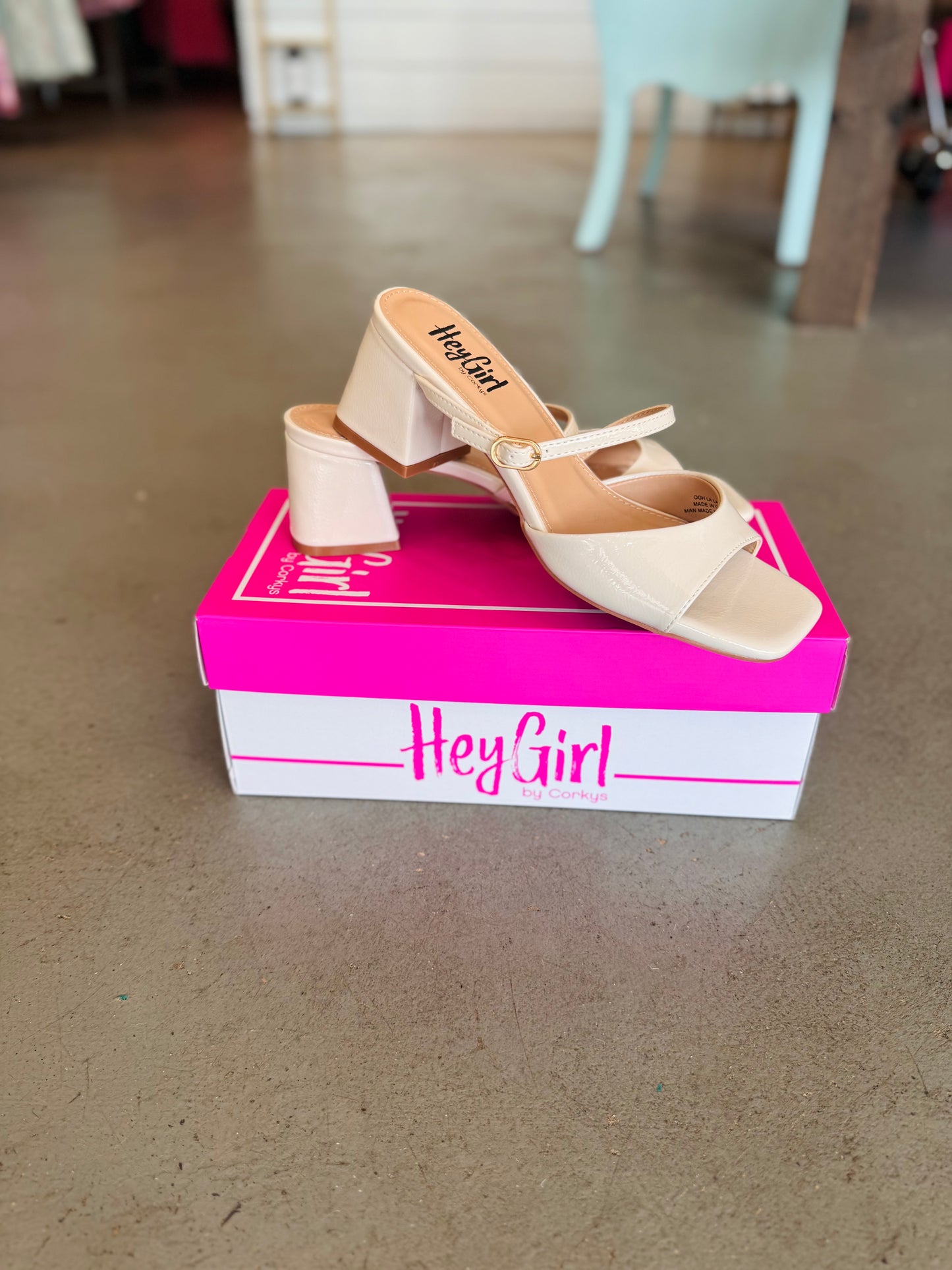 Ooh La La Heel