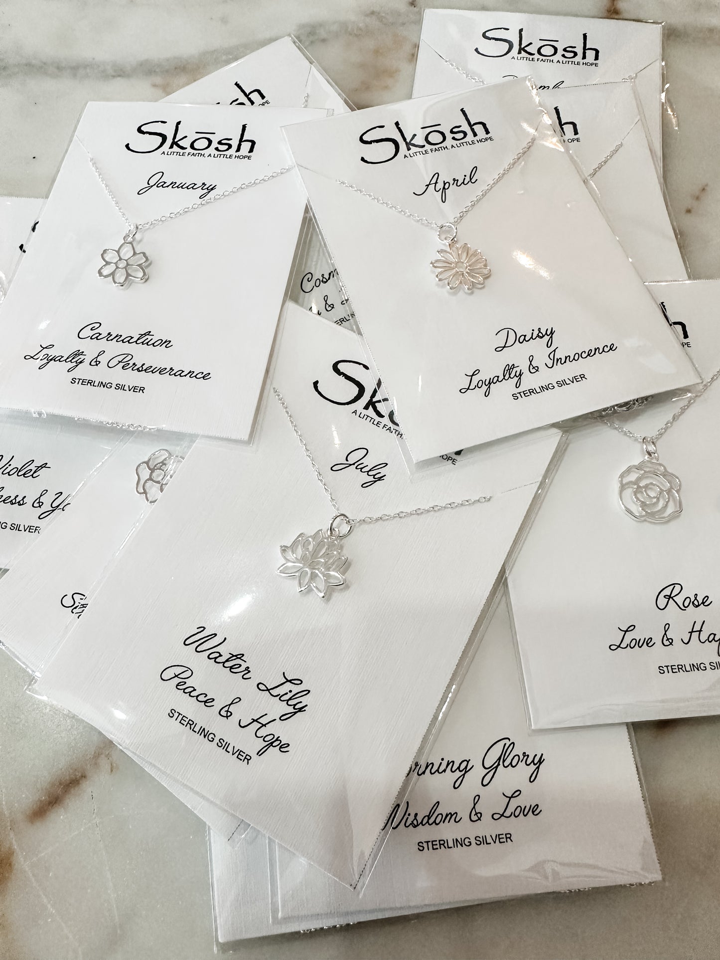 Skosh birth flower necklace