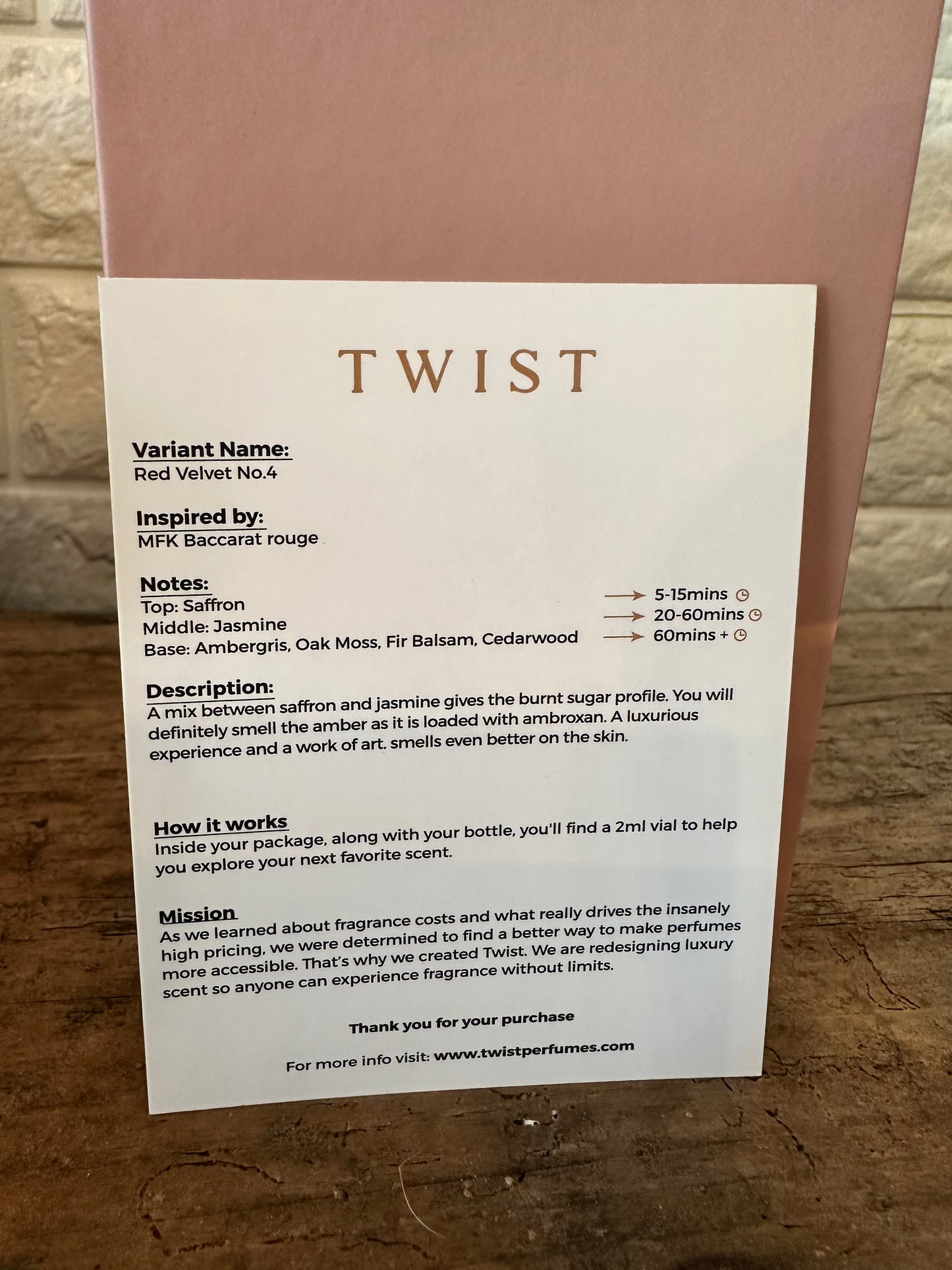 Twist Red Velvet No. 4