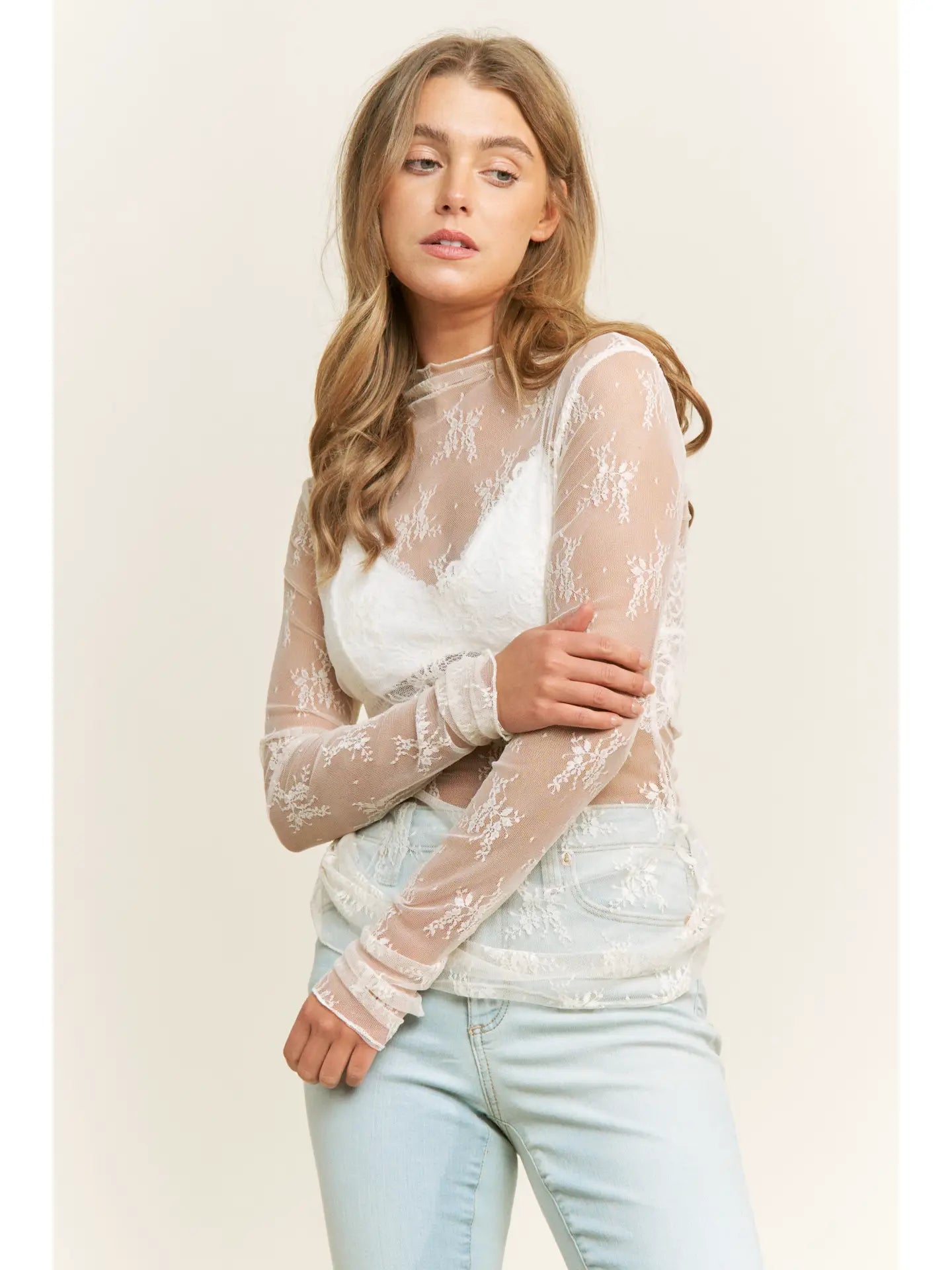 Lace Top Plus